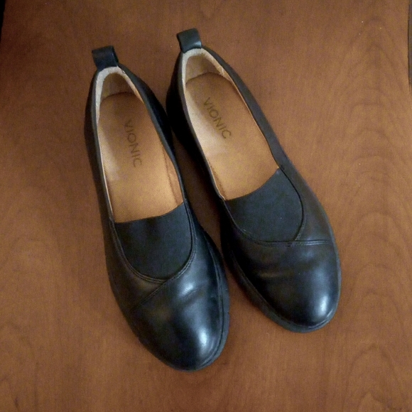 Vionic Shoes - Vionic Linden 8